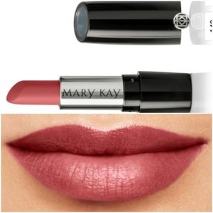 Mary Kay Muave Moment Lipstick